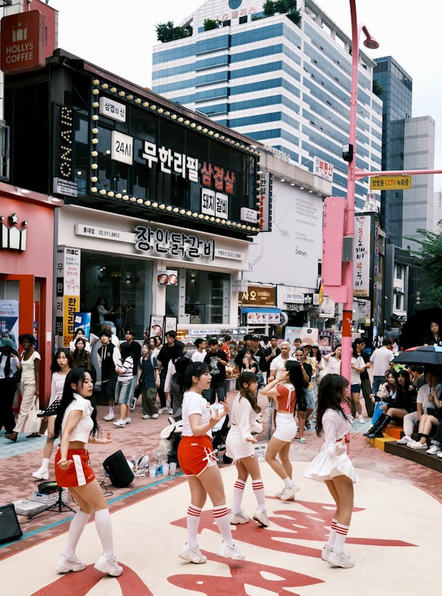 dance performance in hongdae seoul busking