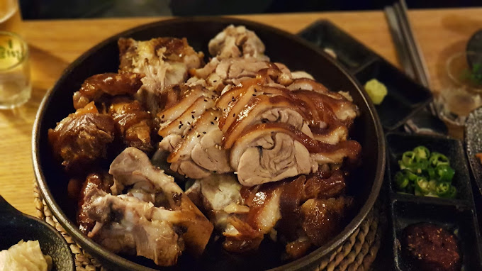 korean food korean jokbal pork trotter